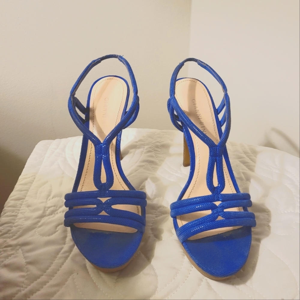 Gianni Bini Platform Stiletto